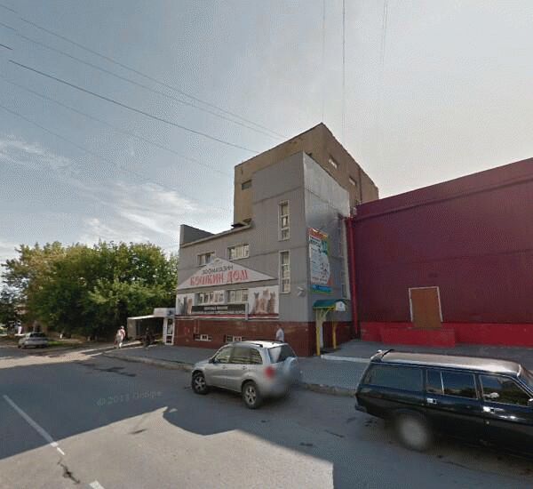 Отделение Газэнергобанка по адресу ул. Степанова/Чапаева, д. 49/52